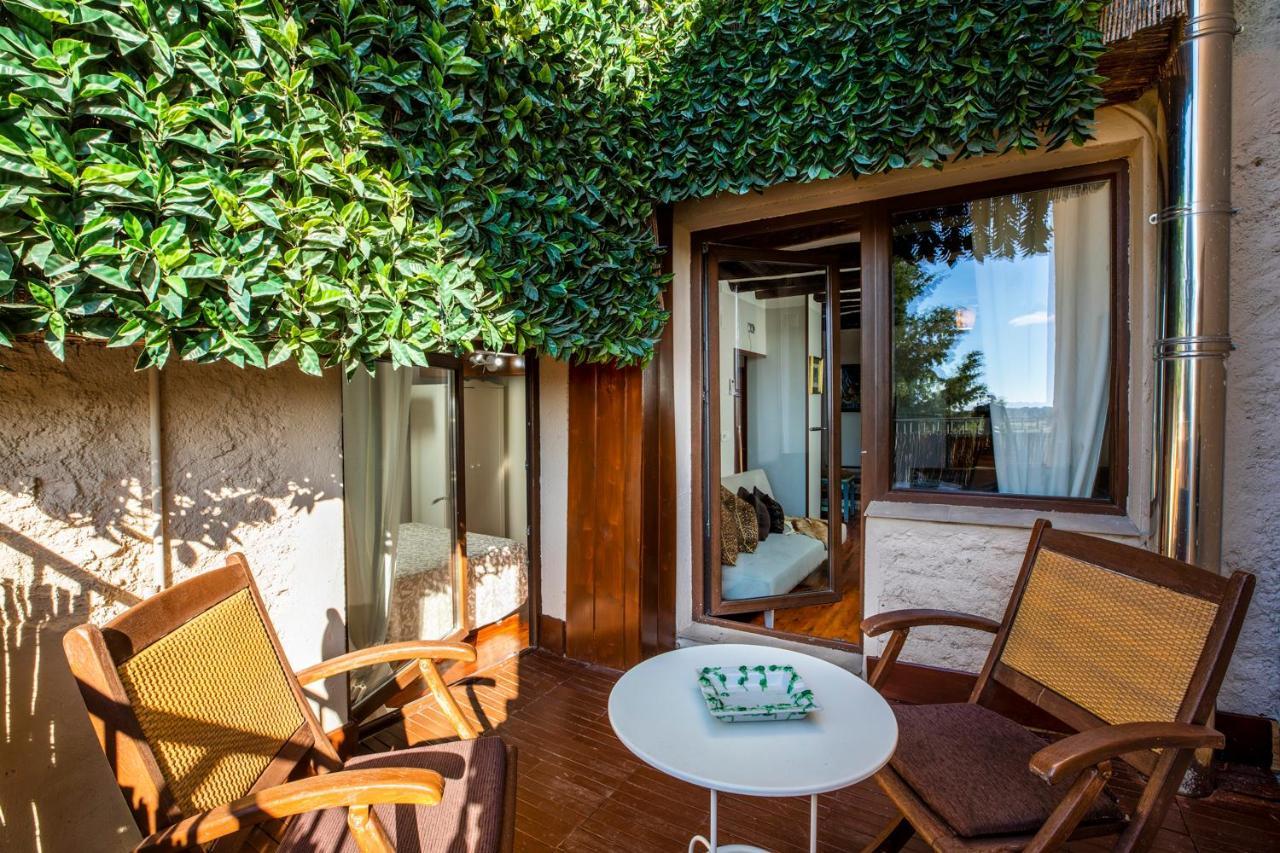 Apartamentos Vino Tinto Y Restaurante Tomate Rosa 아다후에스카 외부 사진